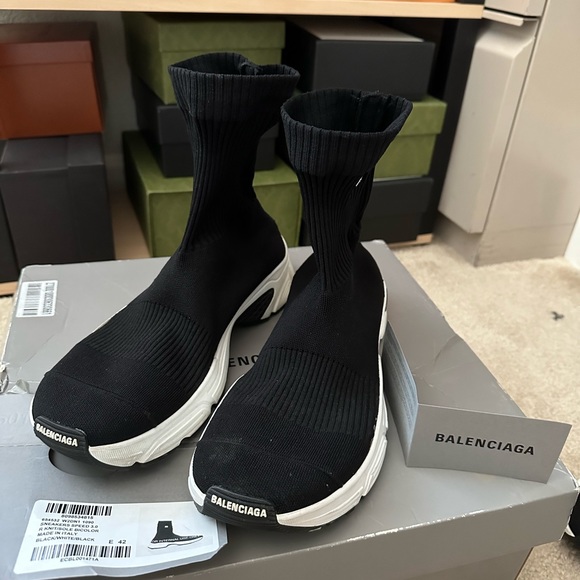 Used, come with box, receipt.Size 42 - Picture 6 of 11